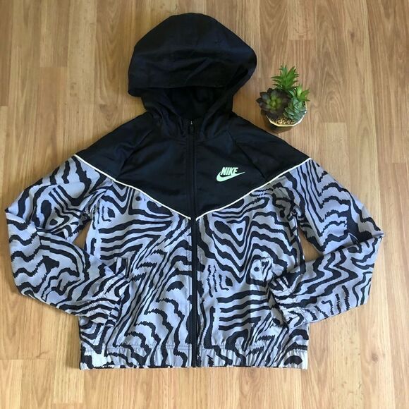 NIKE Sportswear Windrunner AOP Jacket DA1201-010 - Picture 4 of 9